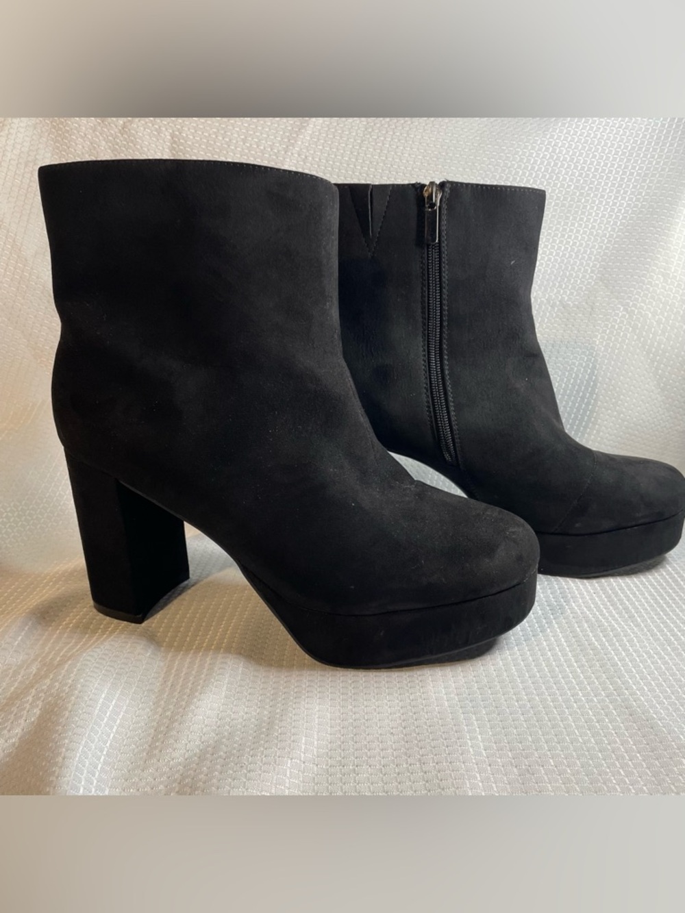 Torrid Black Suede Zip Up Chunk Heeled Boots, Size 10WW